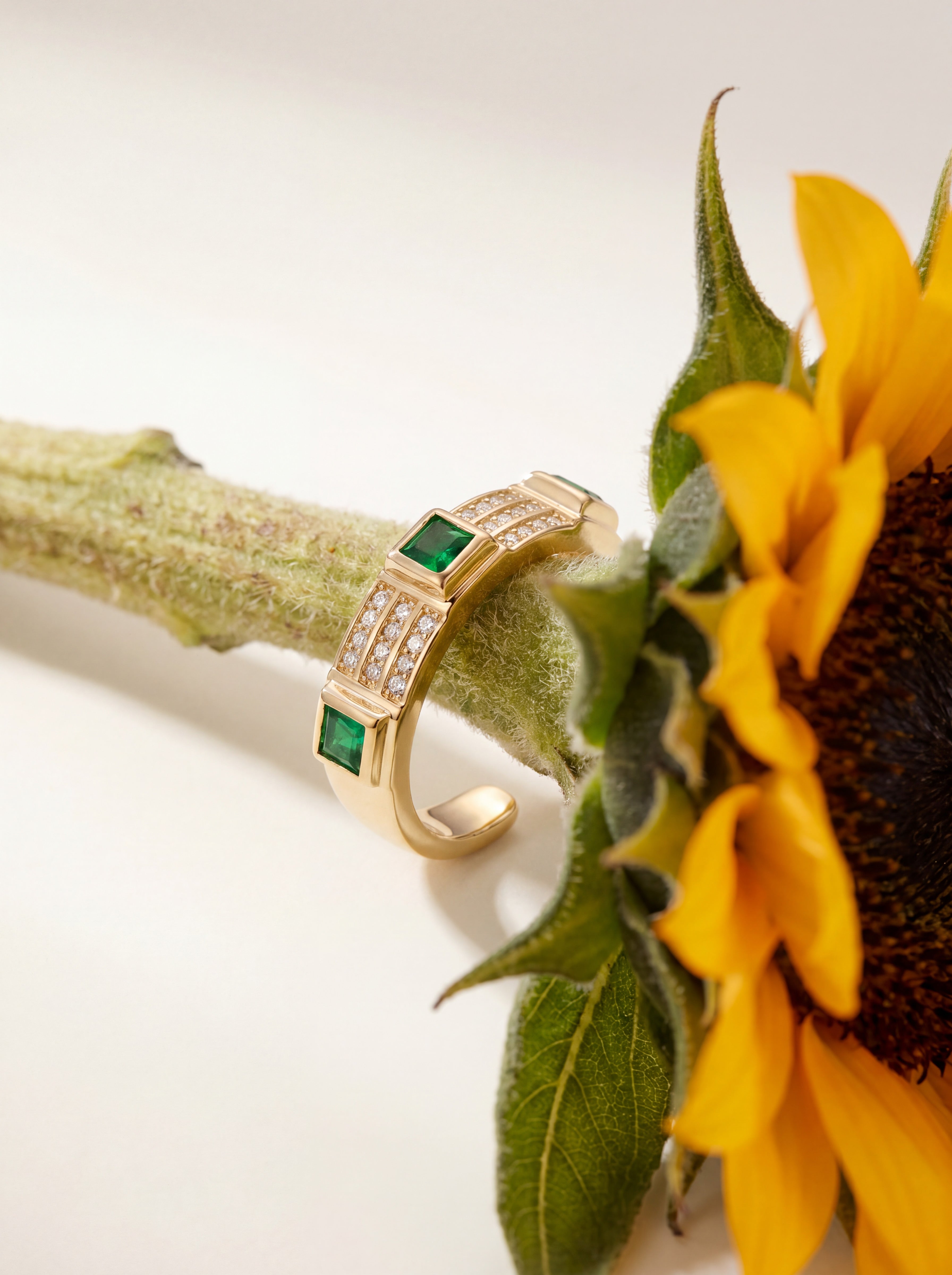 Tri Emerald Ring